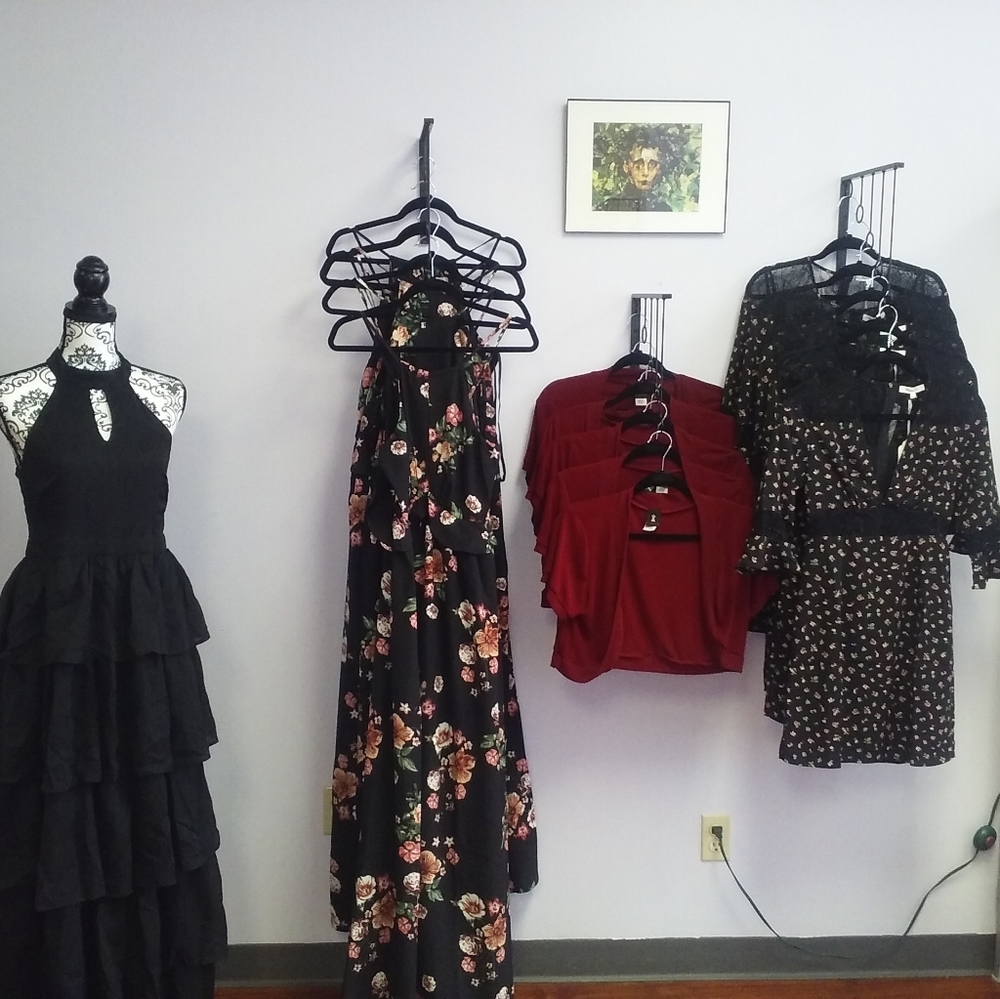 Xtaren Black Ruffled Gothic Gown - Picture 3 of 15